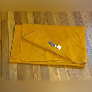 EUC Coyuchi Mustard Yellow Throw Organic Cotton